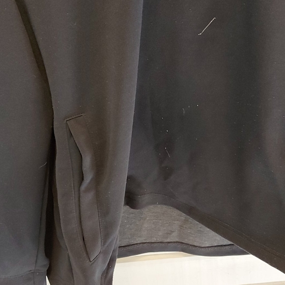 Team Canada 1/4 Zip Hoodie - Picture 4 of 4